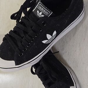 Adidas womens size 9 sneakers